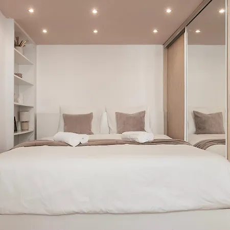 Szondi74 Apartmán *